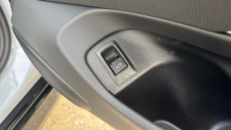 BMW 5 Series 520i M Sport 5dr Auto [Comfort Plus] Petrol Estate